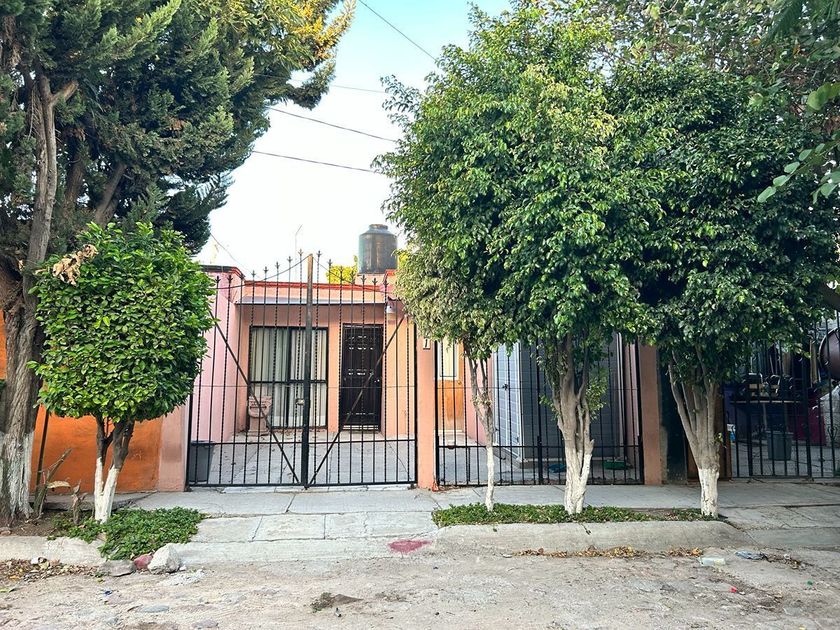 Casa en Renta en el Centro, Santiago De Querétaro, Querétaro (2)