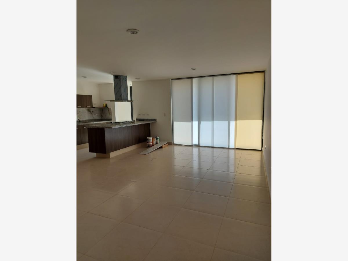 Casa en Renta en el Fracc Zibatá El Marques Queretaro (3)
