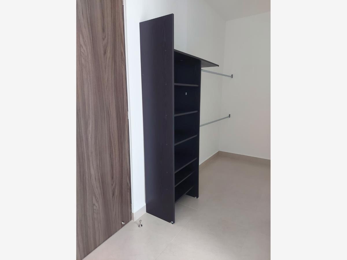 Casa en Renta en el Fracc Zibatá El Marques Queretaro (4)