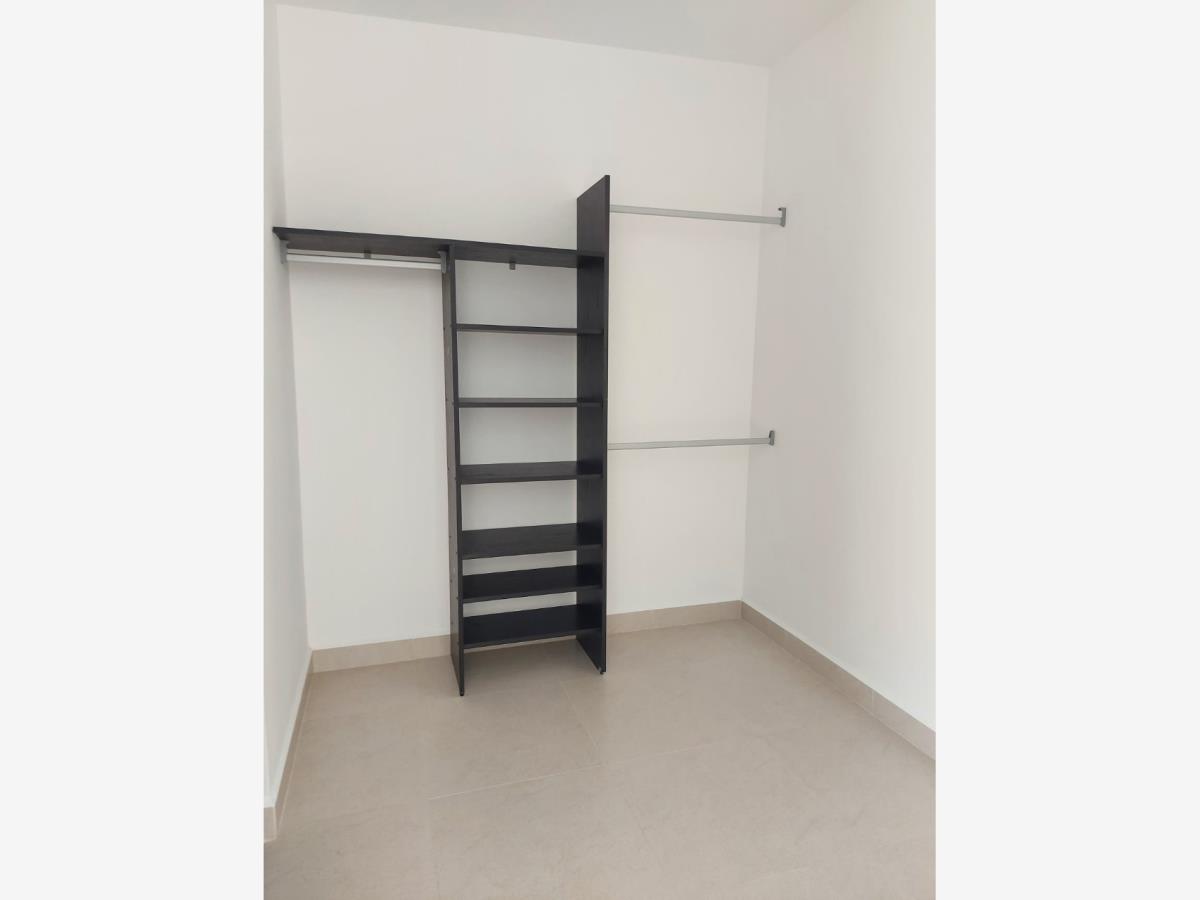 Casa en Renta en el Fracc Zibatá El Marques Queretaro (5)