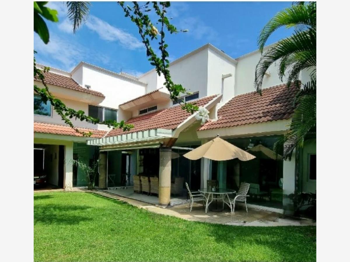 Casa en Venta en San Jerónimo Cuernavaca Morelos (2)