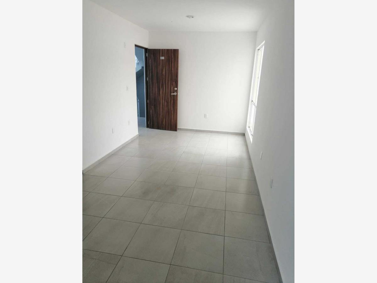 Departamento en Renta en La Pradera El Marques Queretaro (4)