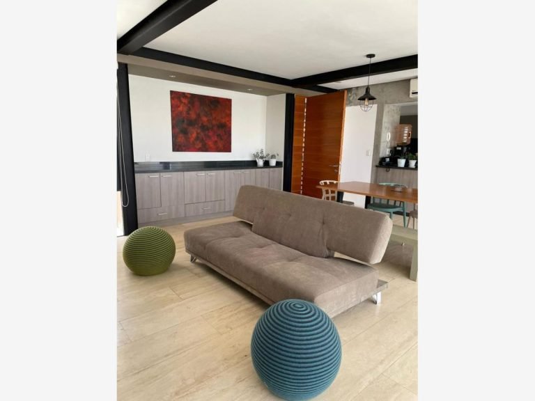 Departamento de luljo Amueblado en Renta en Misión San Jerónimo Queretaro