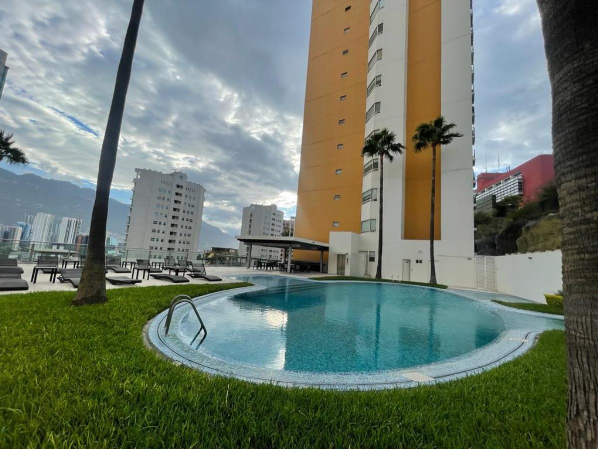 Departamento en Renta en Residencial Santa Bárbara San Pedro Garza Garcia Nuevo Leon (1)