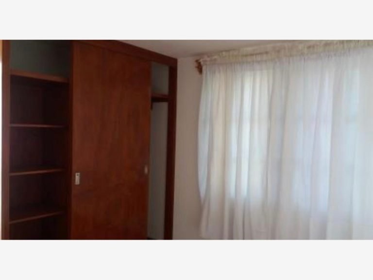 Departamento en Renta para 1persona en Xinantecatl Metepec EdoMex