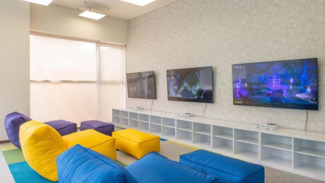 Oficinas y Departamentos en Renta en Corredor Comercial Desarrollo Atlixcayotl Puebla (6)