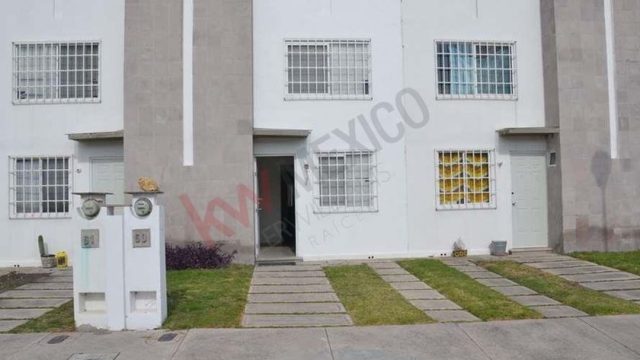 RENTA DE CASA EN RESIDENCIAL VIÑEDOS SONTERRA IV QUERETARO (2)