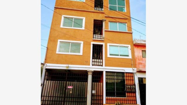 Renta de Loft amueblado Departamento en Santa Cruz Buenavista Puebla (2)