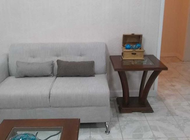 Renta de casa amueblada en Parque Industrial El Pueblito Corregidora Queretaro
