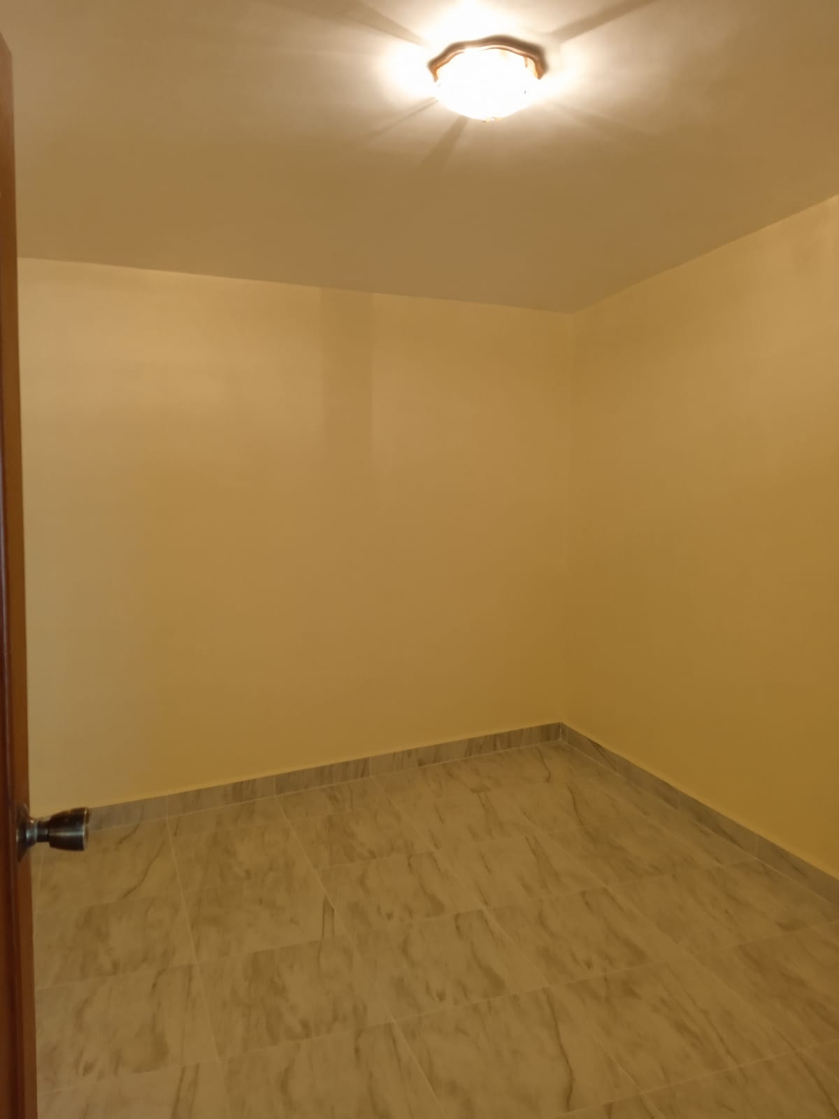 CUARTO ADICIONAL POR FUERA