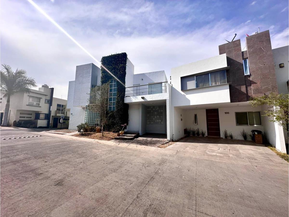 Casa en Renta en Altavista Residencial Zapopan Jalisco (3)