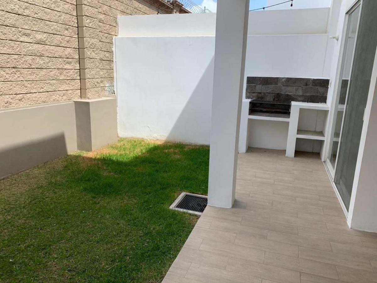 Casa en Renta en Angelopolis Puebla (2)