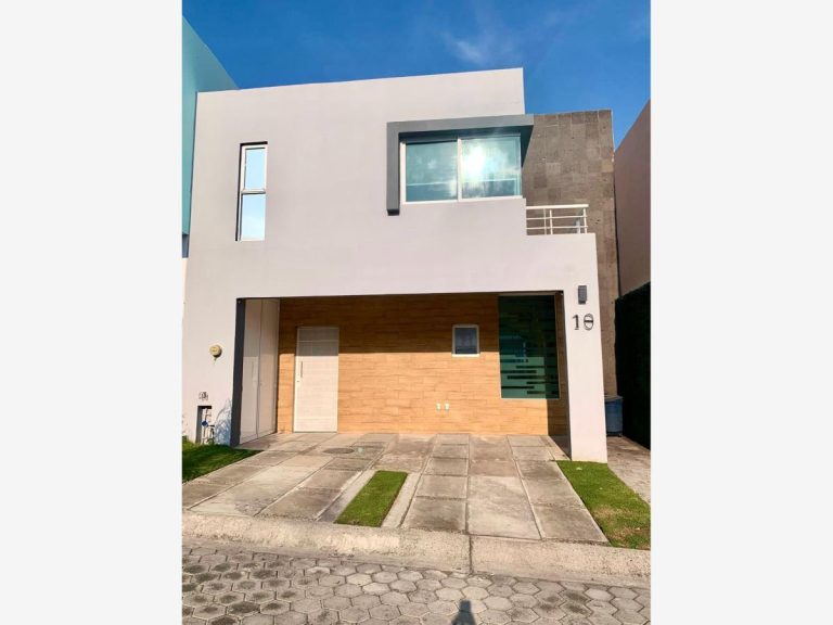 Casa en Renta en Bosque Real Tlajomulco de Zuñiga Jalisco