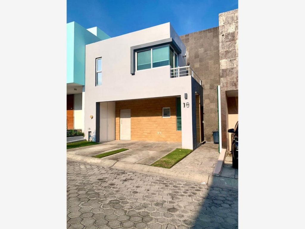 Casa en Renta en Bosque Real Tlajomulco de Zuñiga Jalisco (3)