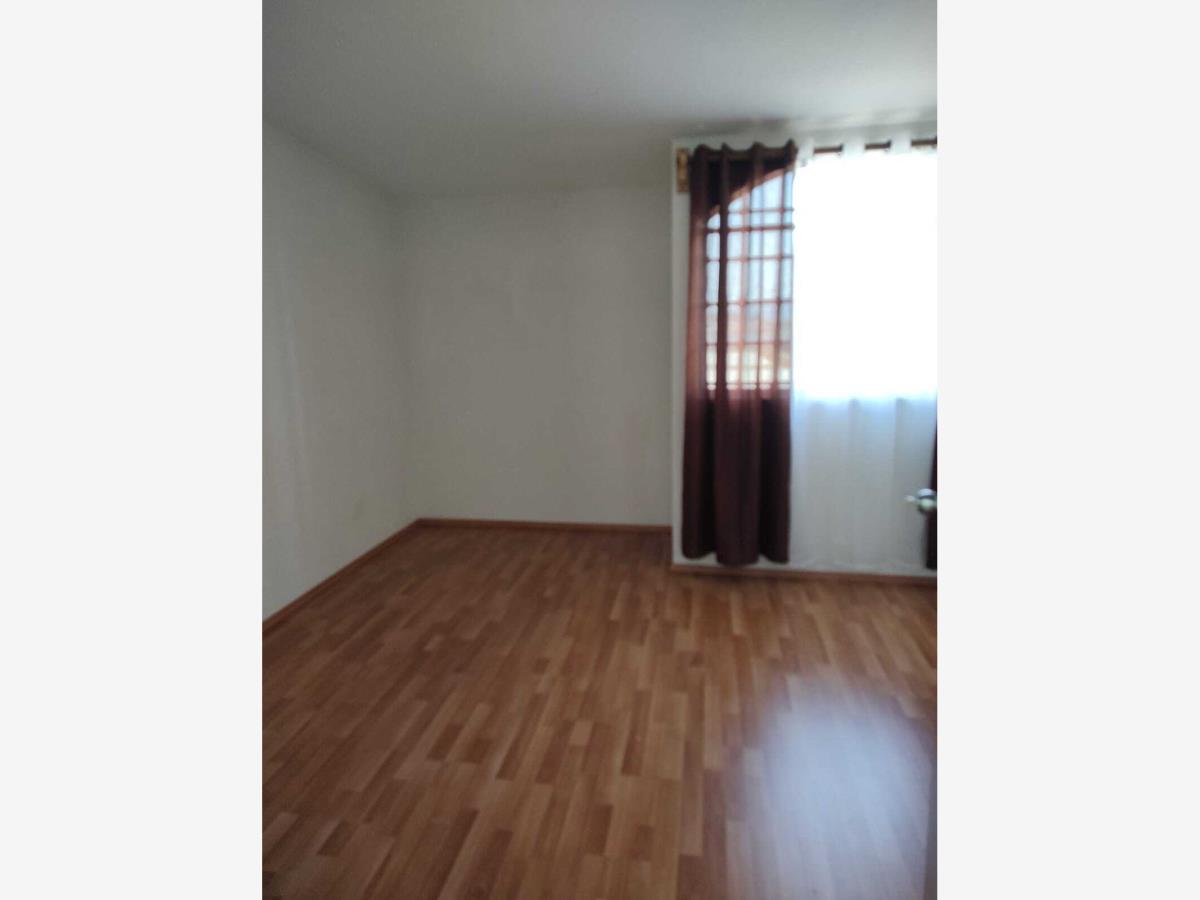 Casa en Renta en El Buen Suceso Tlanguistenco Estado de Mexico (1)