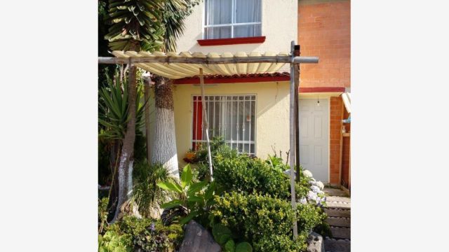 Casa en Renta en Ex Rancho San Dimas San Antonio la Isla Estado de Mexico (2)