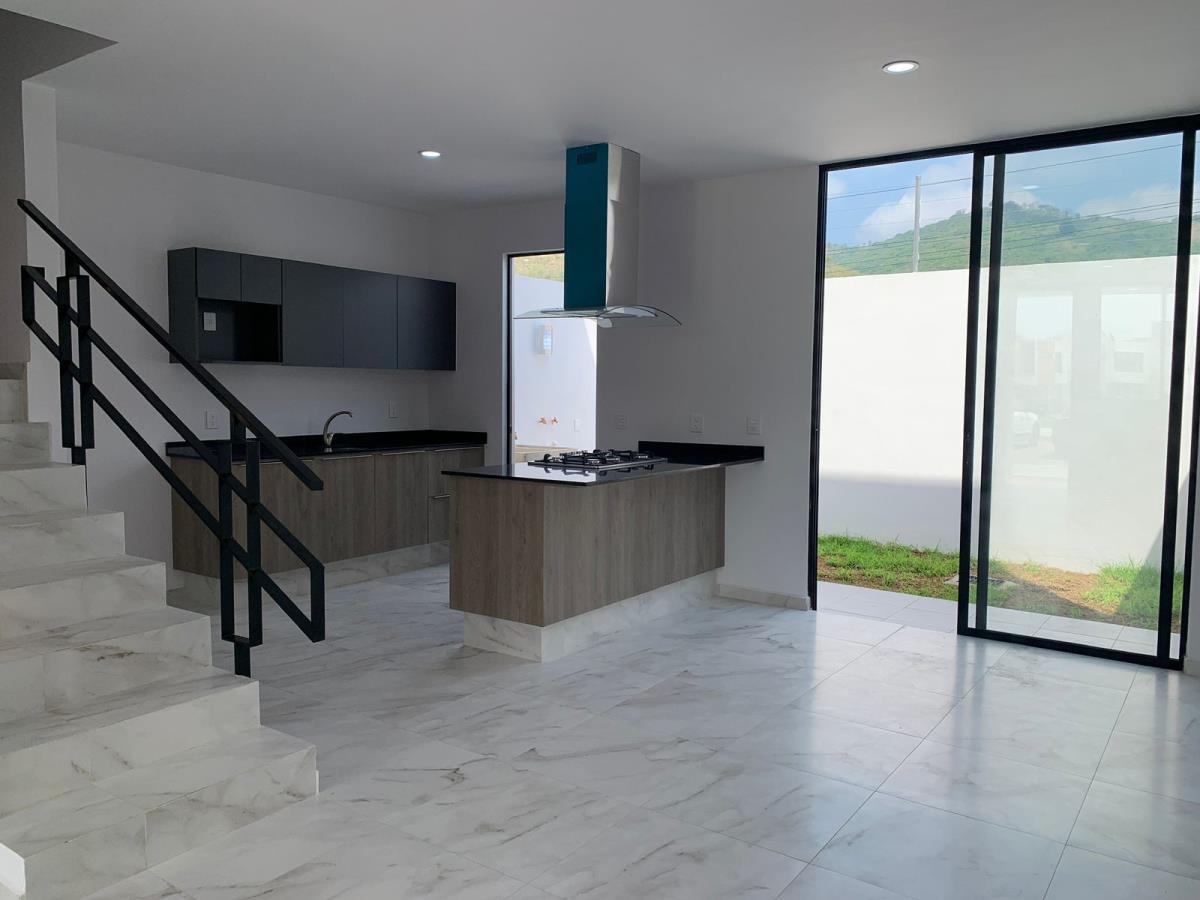 Casa en Renta en Jardines de Santa Anita Tlajomulco de Zuñiga Jalisco (3)