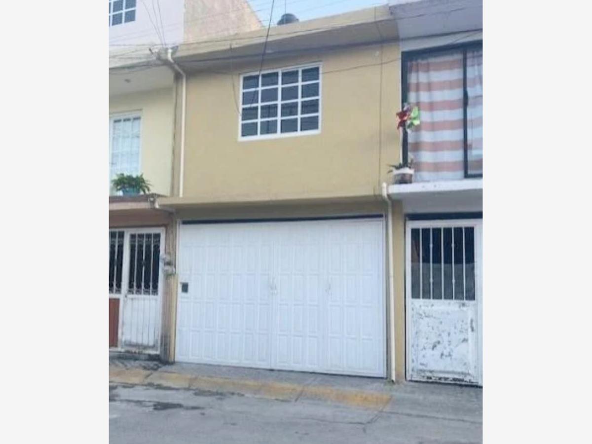 Casa en Renta en Jesús García Lovera El Pilar Toluca Estado de Mexico (2)