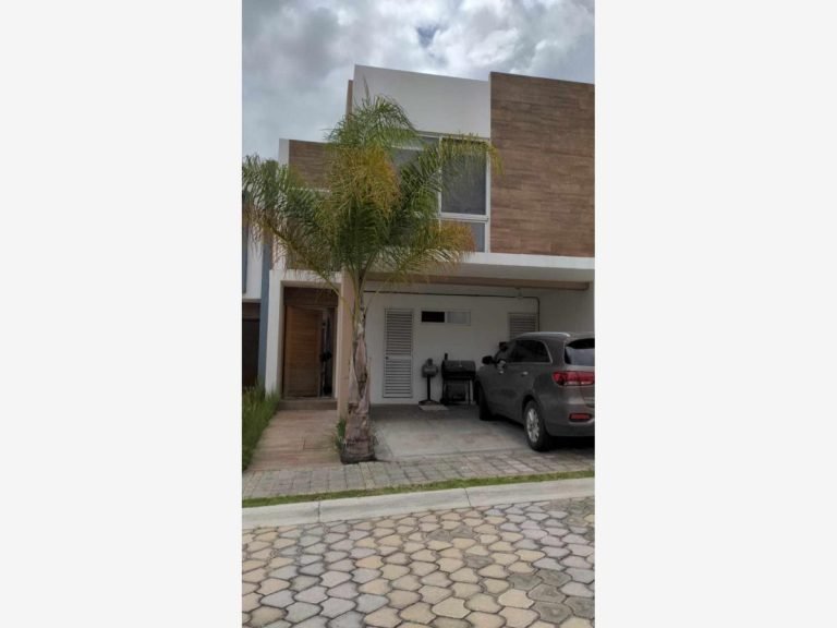 Casa en Renta en Lomas de Angelópolis San Andres Cholula Puebla