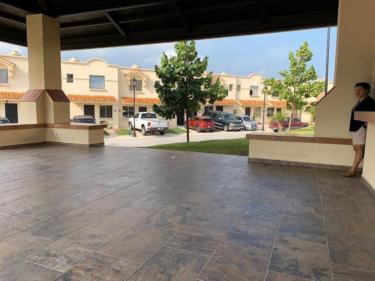 Casa en Renta en Residencial Alta California Tlajomulco de Zuñiga Jalisco (4)