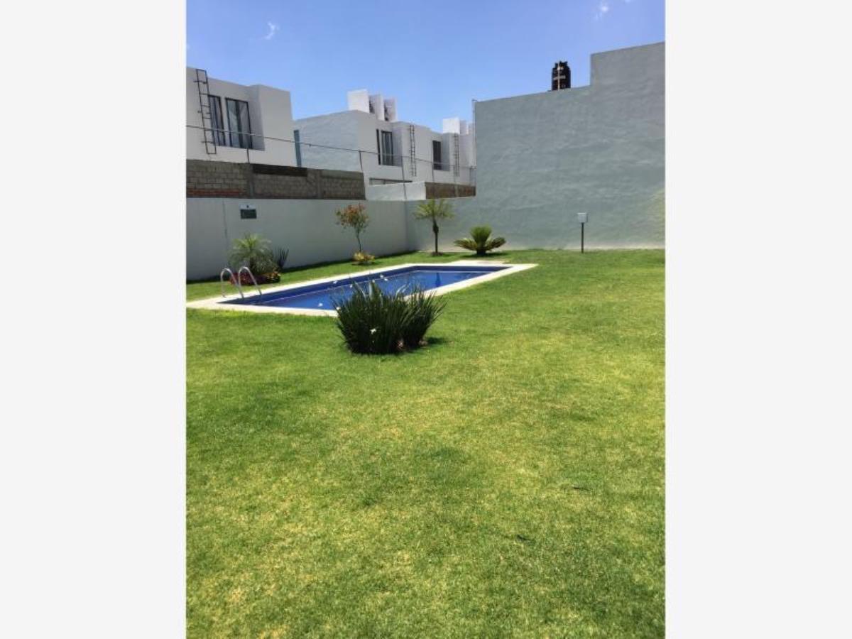 Casa en Renta en Residencial Bambú Tlajomulco de Zuñiga Jalisco (3)