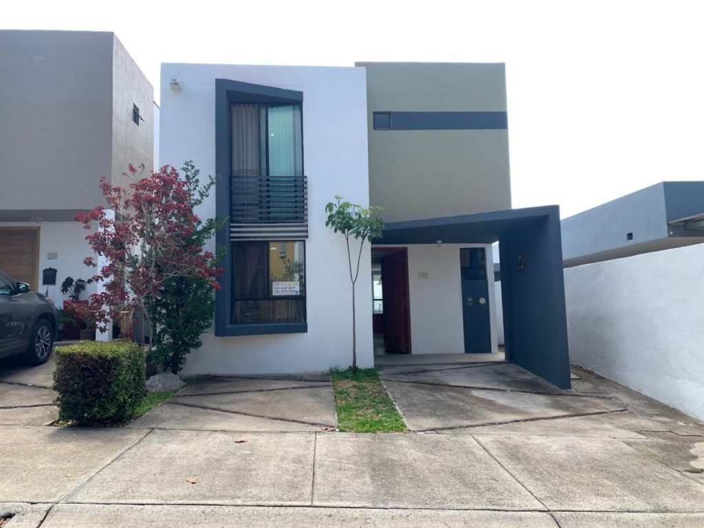 Casa en Renta en San Agustin Tlajomulco de Zuñiga Jalisco (2)