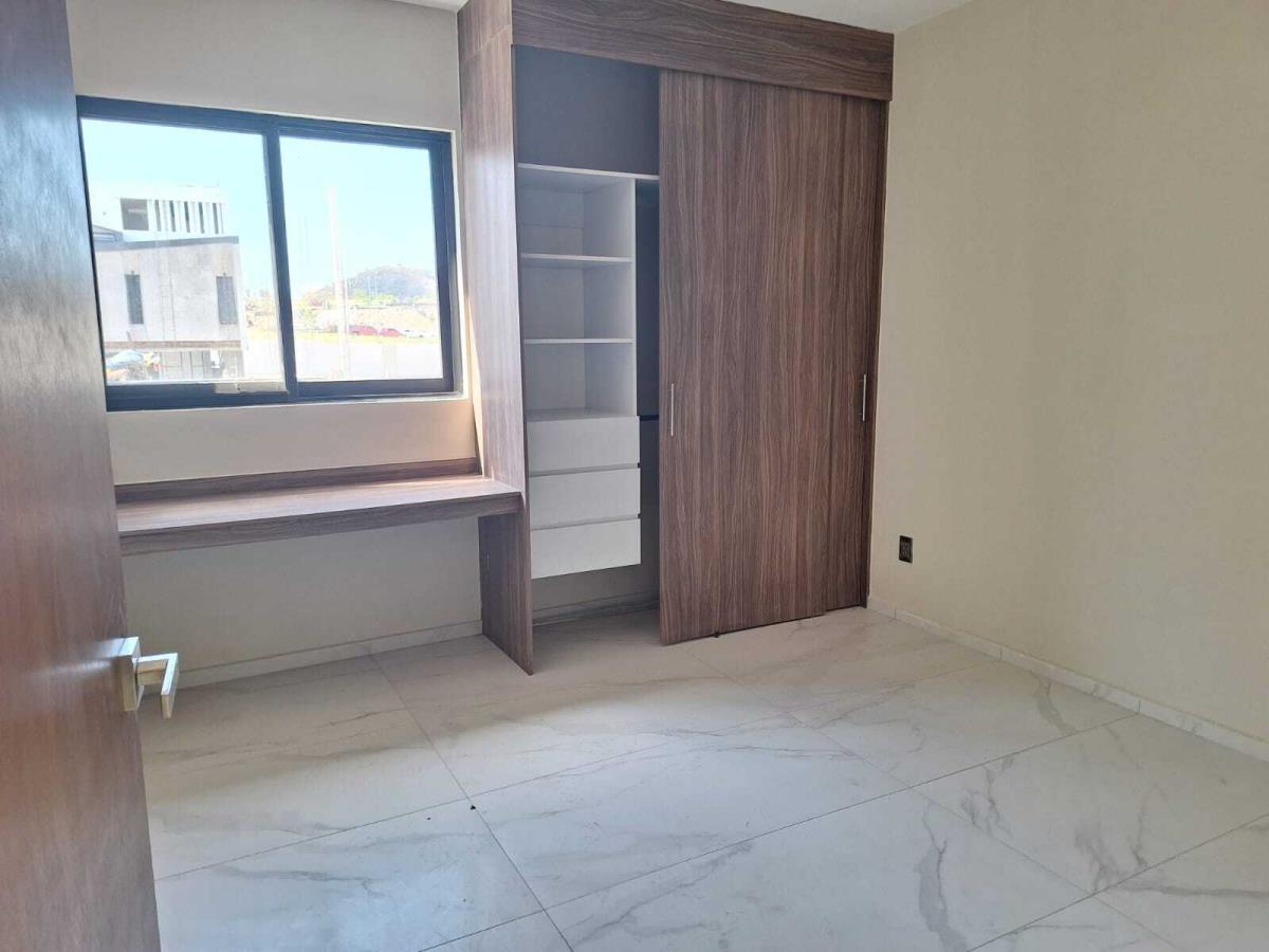 Casa en Renta en Valle Imperial Zapopan Jalisco (1)