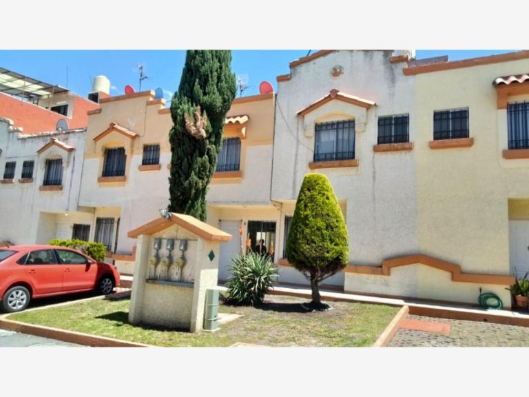 Casa en Renta en Villa del Real Tecamac, Estado de Mexico