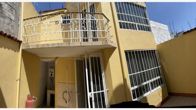 Casa en Renta en Villas Santín Toluca Estado de Mexico (2)