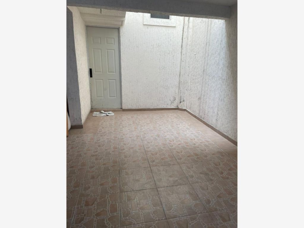 Casa en Renta en Villas Santín Toluca Estado de Mexico (3)