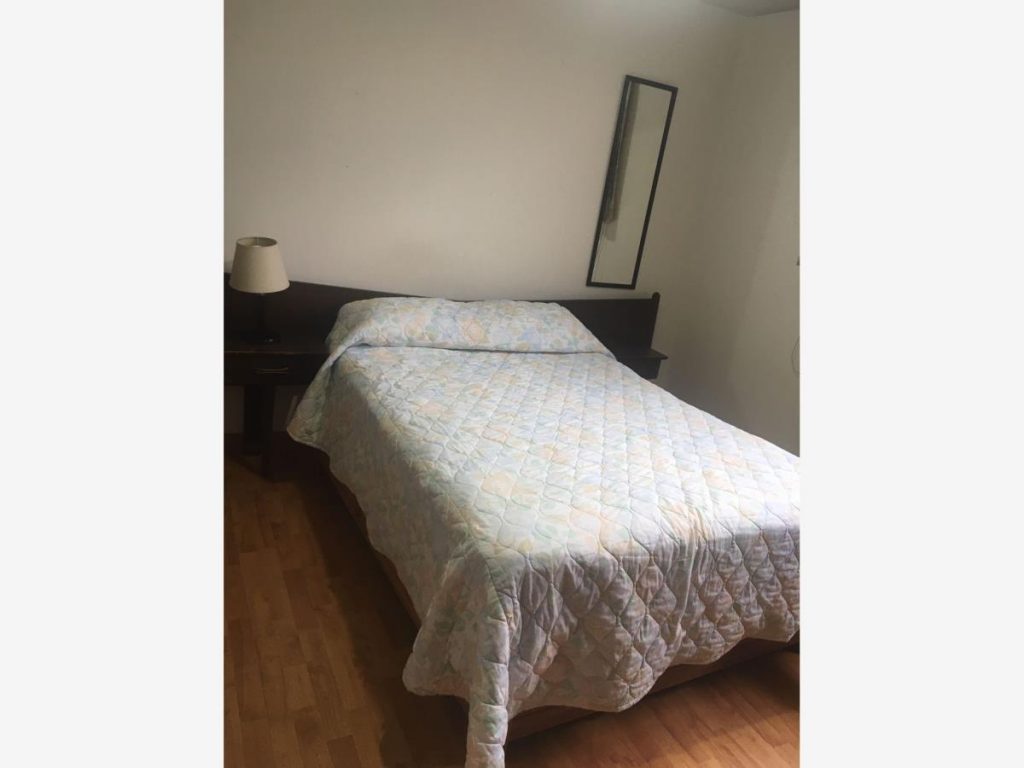 Cuarto en Renta en Casa en Boulevares Naucalpan de Juarez Estado de Mexico (2)
