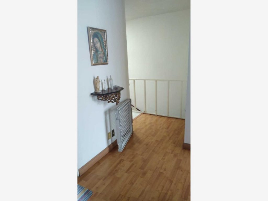 Cuarto en Renta en Casa en Boulevares Naucalpan de Juarez Estado de Mexico (6)