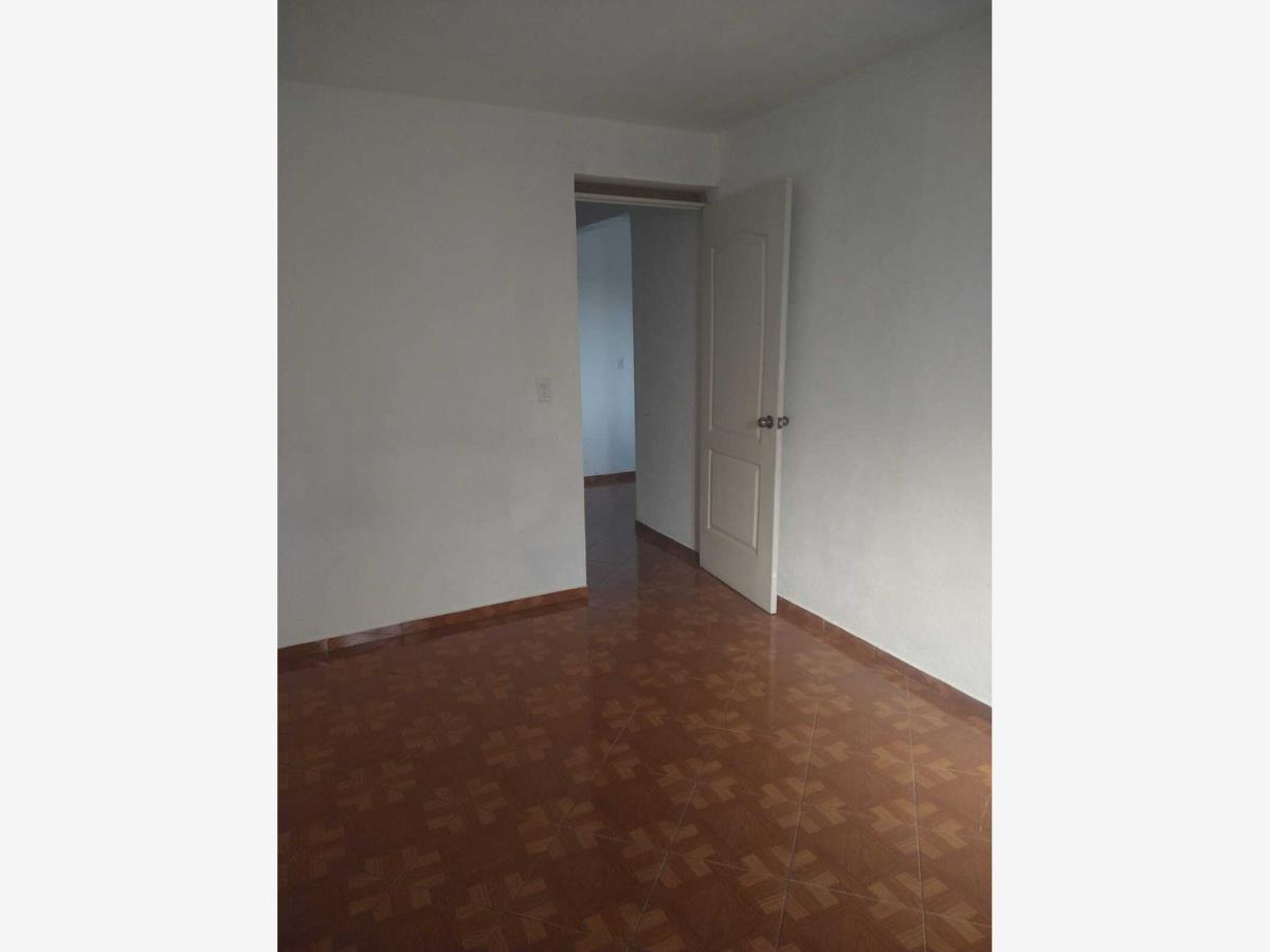 Departamento en Renta en Ejidos de San Cristóbal Ecatepec de Morelos Estado de Mexico (1)