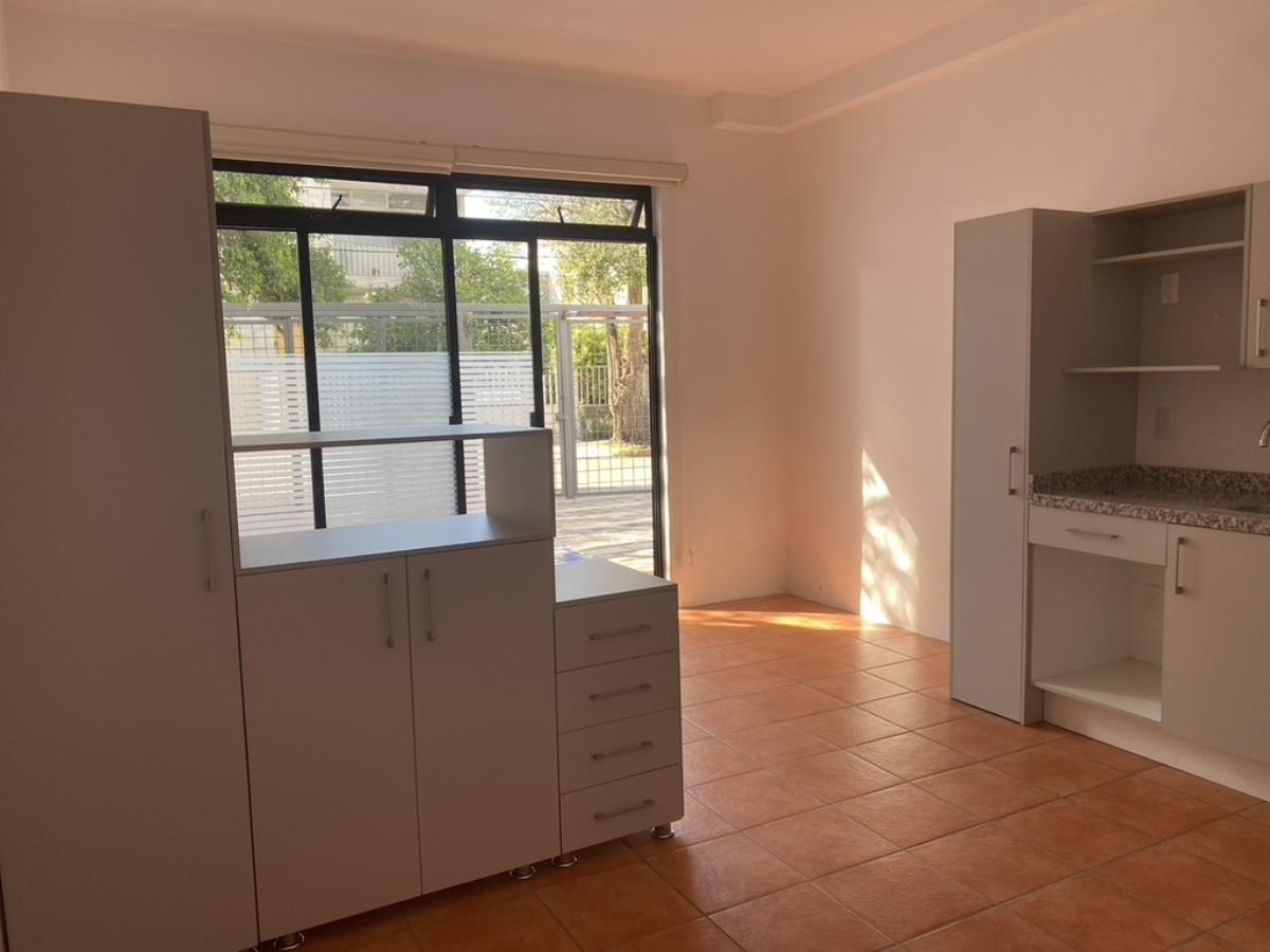 Oficina o Estudio 20M2 en Renta en Chapalita Oriente Zapopan Jalisco (4)