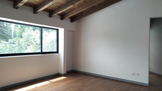 Amplia Casa en Renta en Jurica Queretaro (1)