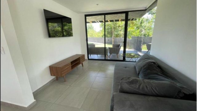 Amplia y Bonita Casa en Renta en Valle de Bravo Estado de Mexico (11)