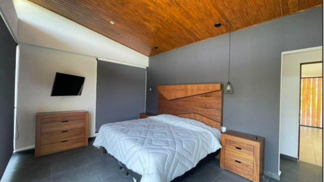 Amplia y Bonita Casa en Renta en Valle de Bravo Estado de Mexico (9)