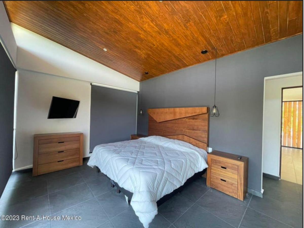 Amplia y Bonita Casa en Renta en Valle de Bravo Estado de Mexico (9)