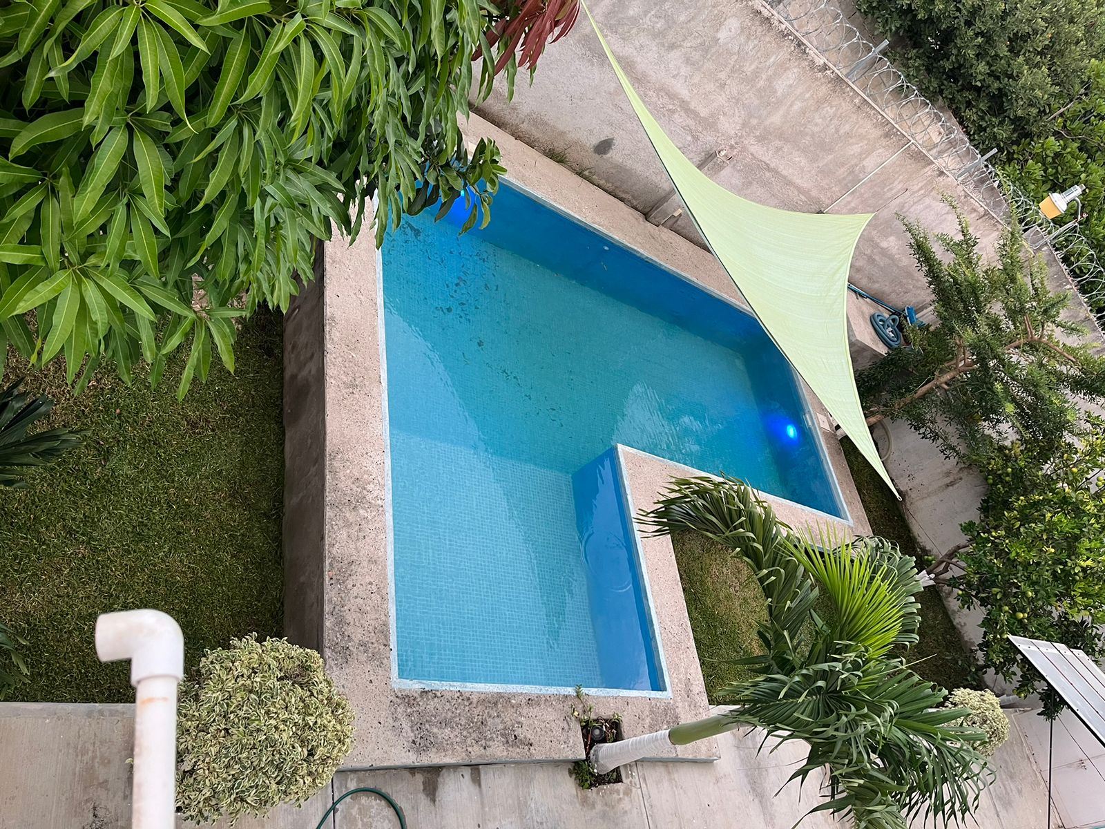 Casa en Renta Semiamueblada con ALBERCA en Plan de Ayala Tuxtla Gutierrez Chiapas (4)