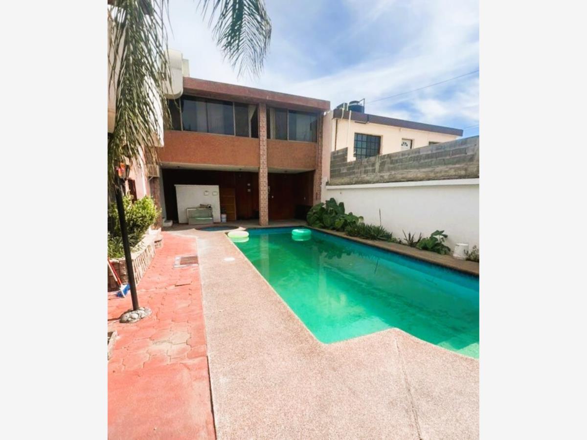 Casa en Renta en Adolfo Lopez Mateos Santa Catarina Nuevo Leon (3)