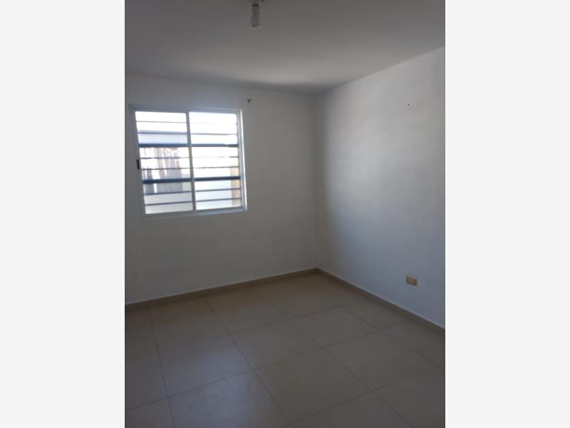 Casa en Renta en Cerradas de Santa Rosa Apodaca Nuevo Leon (3)