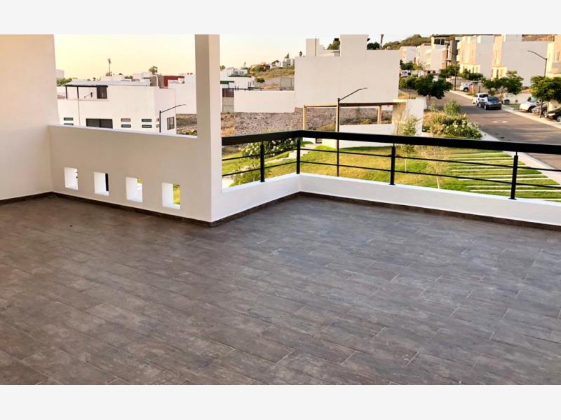 Casa en Renta en El Condado Corregidora Queretaro (2)