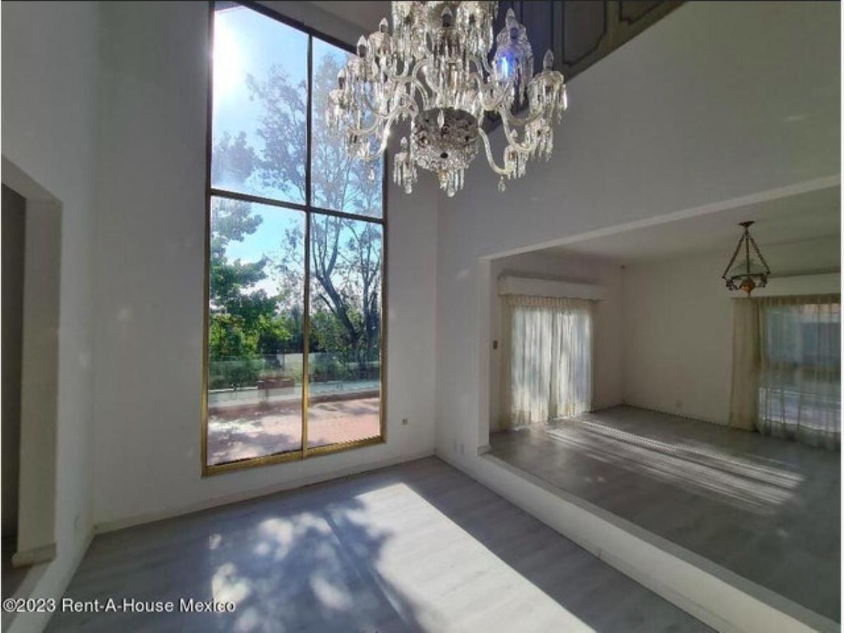 Casa en Renta en La Herradura Huixquilucan Estado de Mexico (2)