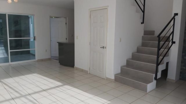 Casa en Renta en San Bartolome Tlaltelulco Metepec Edo Mex (3)