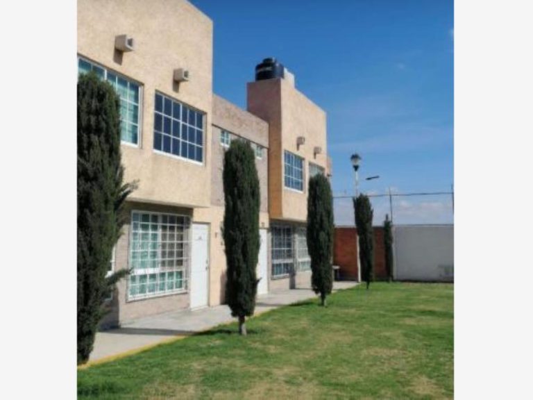 Casa en Renta en Santa María San Mateo Atenco Edo Mex