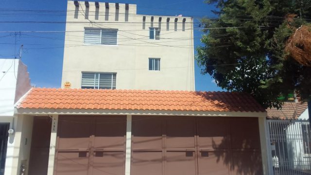 Departamento en Venta en Del Valle San Luis Potosi (2)