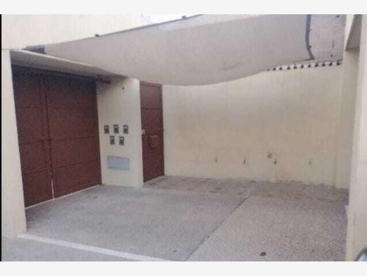 Departamento en Venta en Del Valle San Luis Potosi (3)