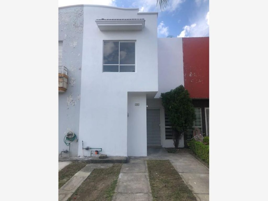 Casa en Renta en Parques de Tesistan Zapopan Jalisco 2 1