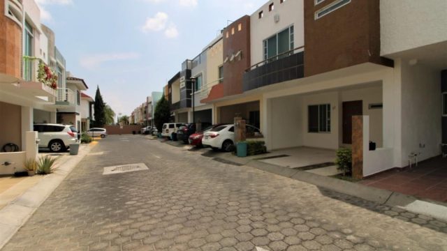 Casa en Renta en Real de Valdepeñas Zapopan Jalisco (1)