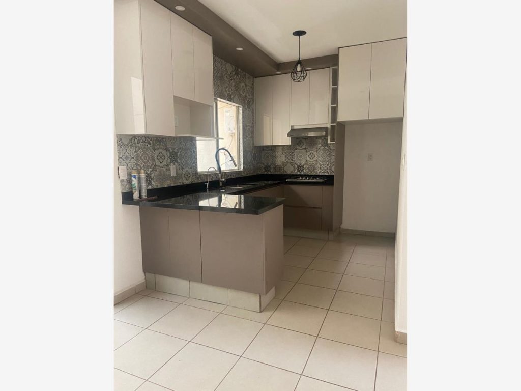 Casa en Renta en Residencial Alta California Tlajomulco de Zuniga Jalisco 1